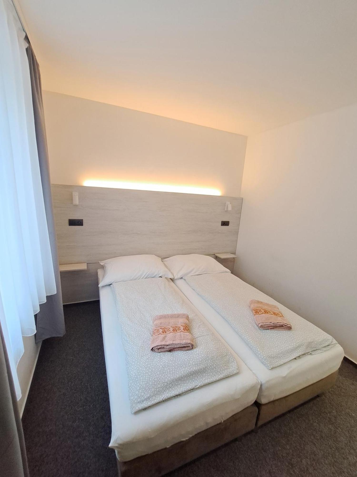 Alcorso Pension Banska Bystrica Exterior photo