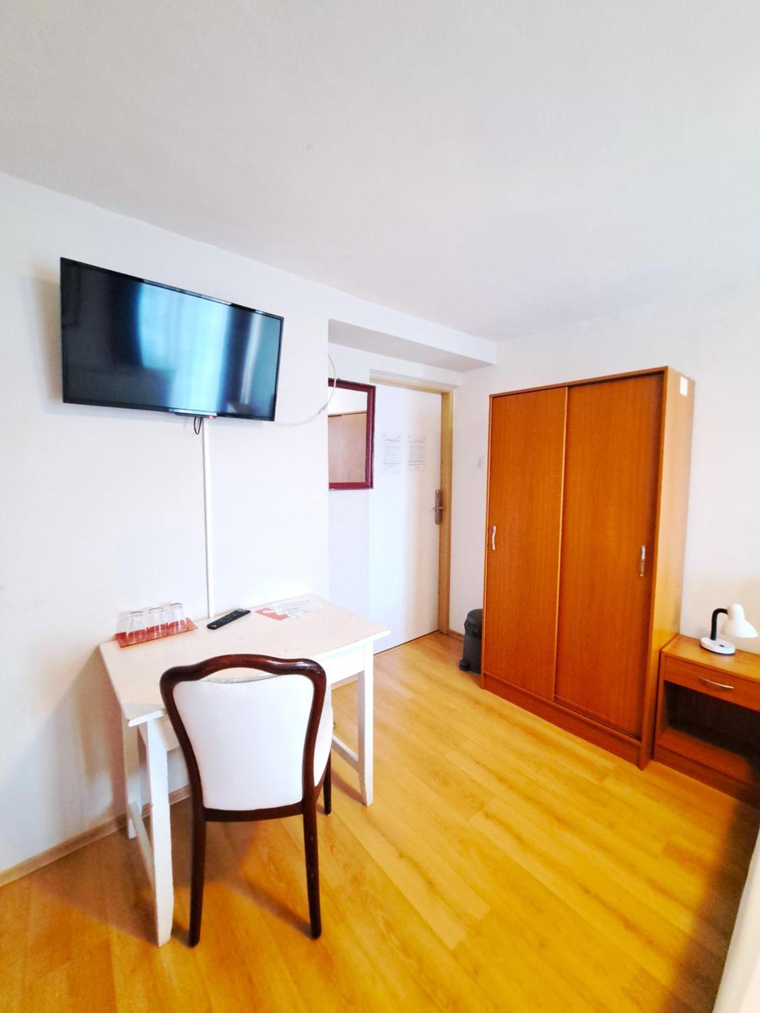 Alcorso Pension Banska Bystrica Exterior photo
