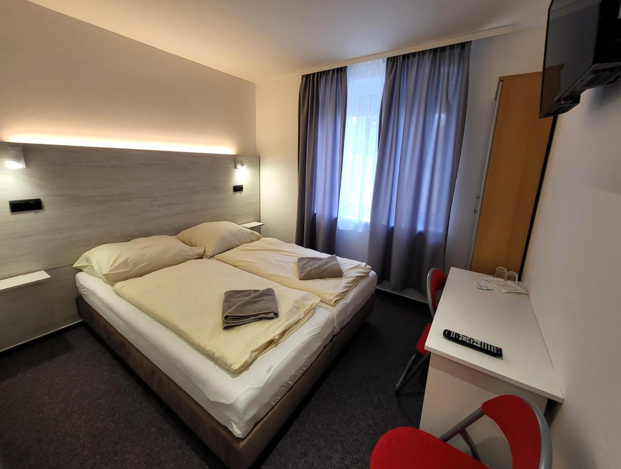 Alcorso Pension Banska Bystrica Exterior photo