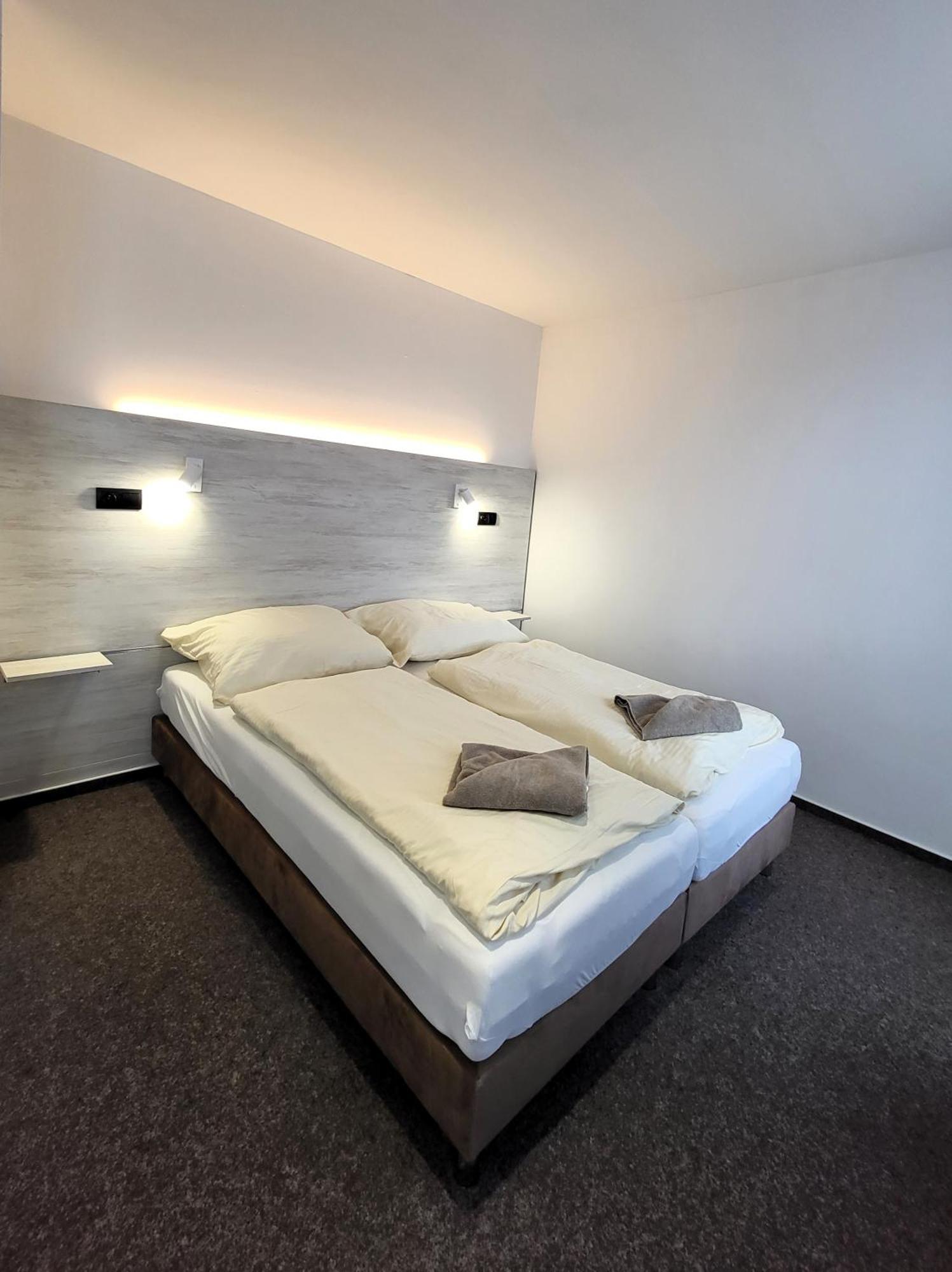 Alcorso Pension Banska Bystrica Exterior photo